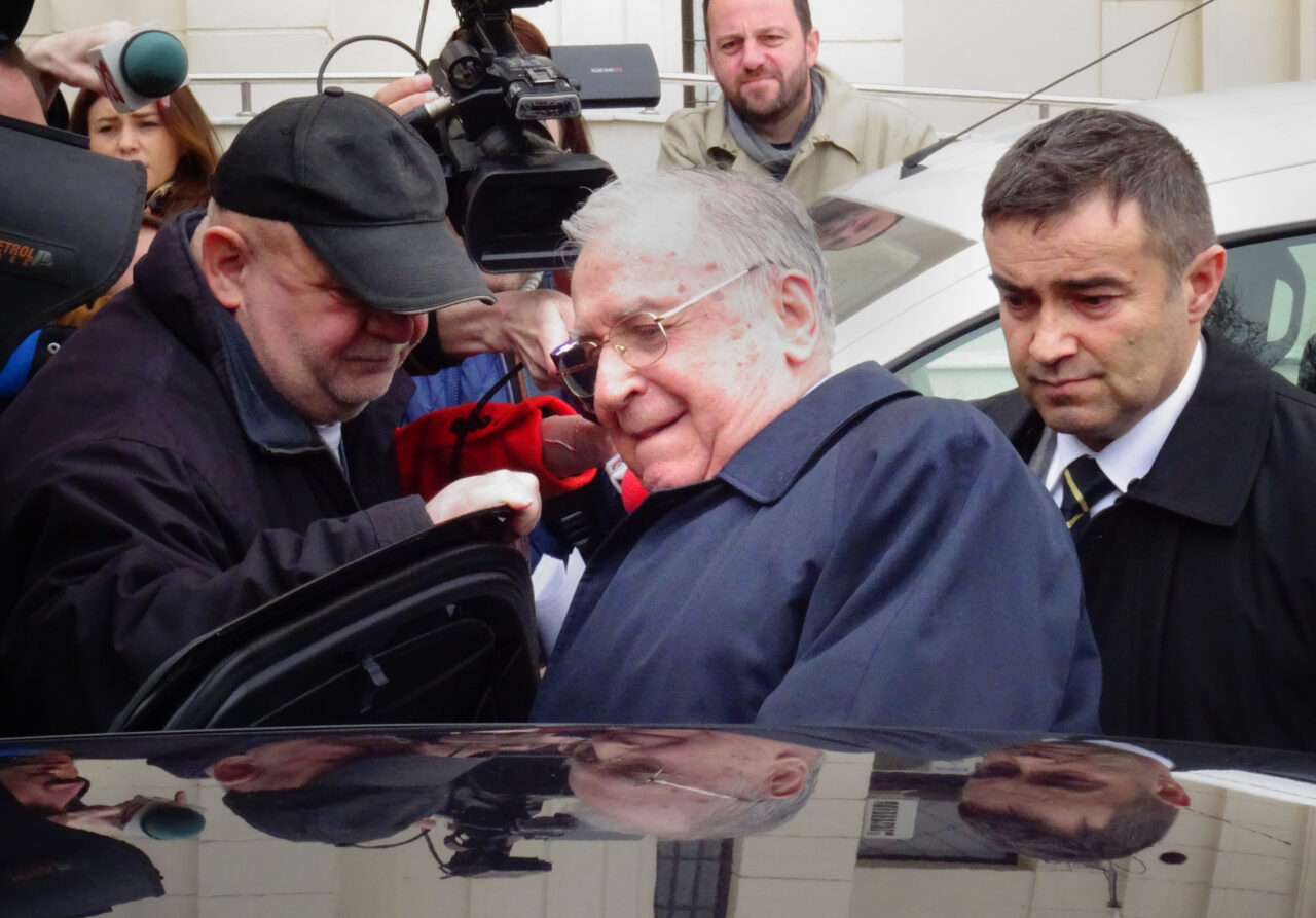 UPDATE: Dosarul Revoluției reîncepe vineri, la Curtea Supremă / ICCJ anunță, peste două săptămâni, dacă este competentă să judece cazul