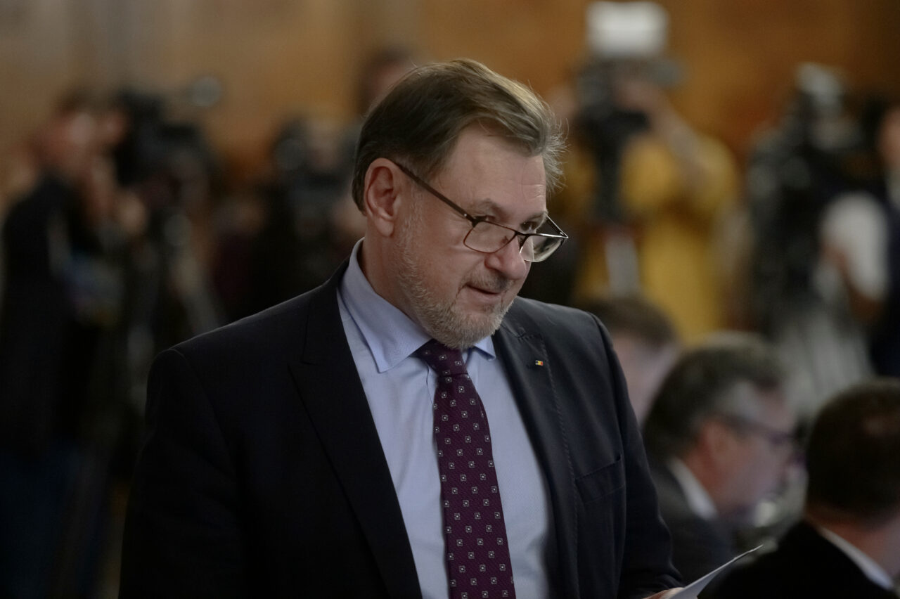 Autoritățile ar putea declara joi epidemie de gripă. Ce spune ministrul Sănătății