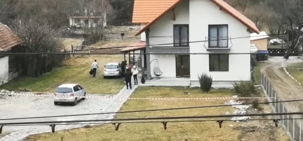 Se conturează tot mai mult ideea unui complice, în cazul dublei crime de la Bran. Ce indicii au anchetatorii