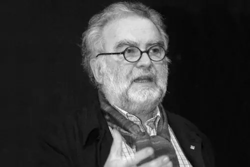 A murit George Banu, unul dintre cei mai importanți critici de teatru din România. „Cale albă și lumină, prieten drag!”