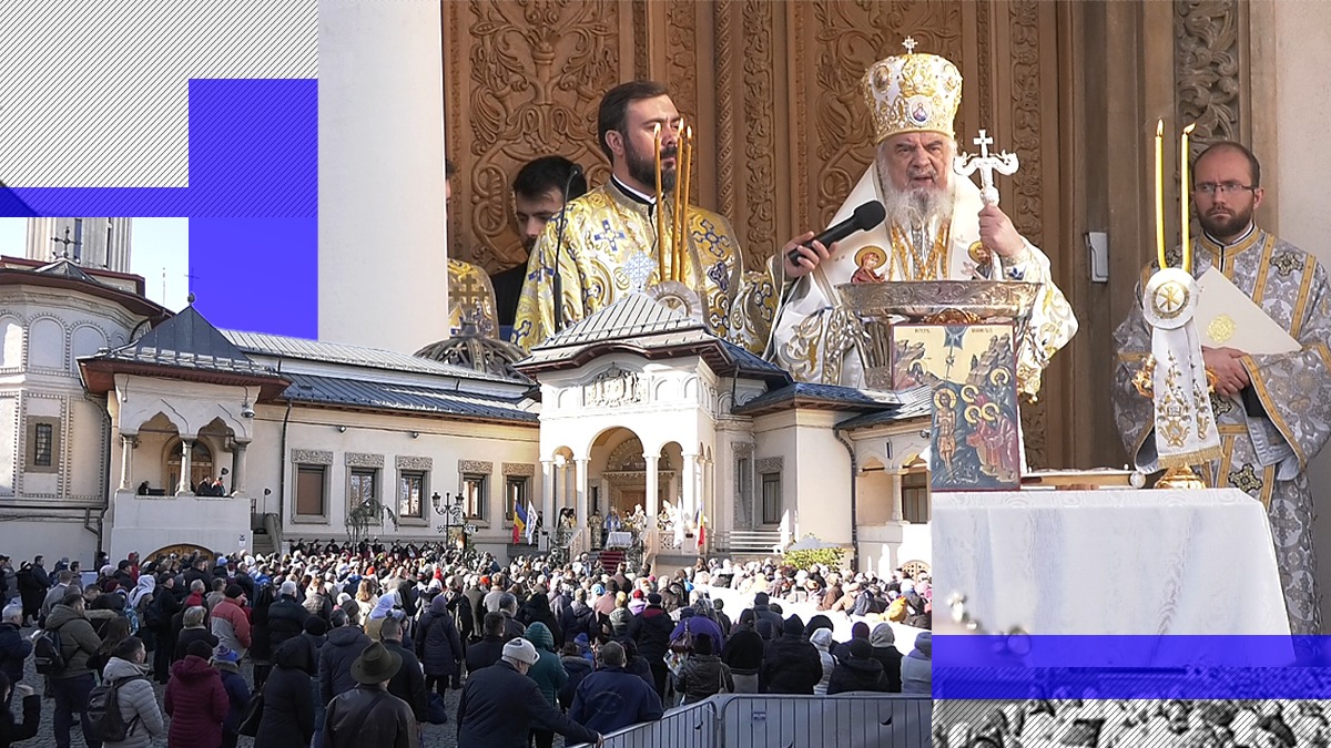EXCLUSIV VIDEO | Mii de credincioși au venit la Catedrala Patriarhală din București pentru slujba de Bobotează. „Am venit să luăm agheasmă, să fim mai buni, să ajutăm copiii, să nu fie război și să scăpăm de pandemii”