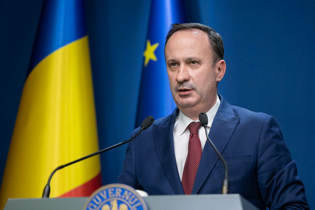 Adrian Câciu: Cererea de plată 3 nu este BLOCATĂ. Suntem în dialog constant cu reprezentanţii Comisiei Europene