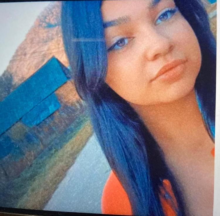 Alexandra a plecat de acasă înainte de Revelion și nu s-a mai întors. Familia o caută disperată pe fata de 16 ani