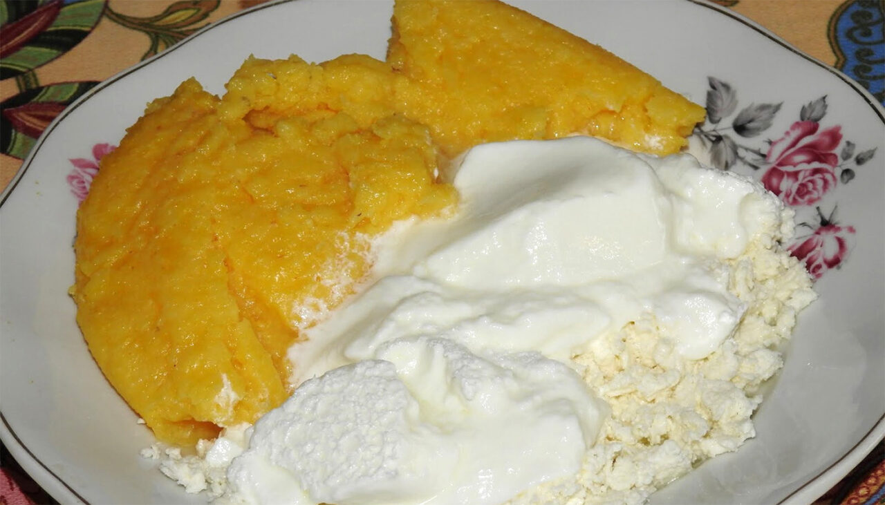 Ce se întâmplă în corpul tău, de fapt, când mănânci mămăligă. Adevărul nebănuit despre alimentul preferat al românilor
