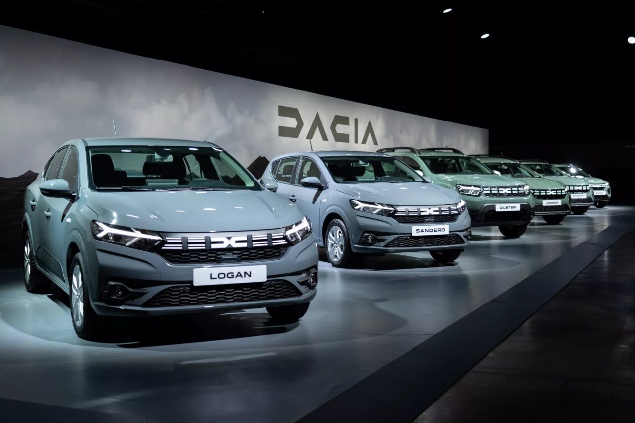 Dacia pierde 50.000 de euro pe săptămână din cauza blocajului de pe Valea Oltului