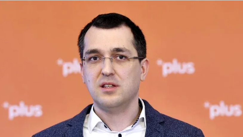 Vlad Voiculescu ANUNȚĂ când va fi audiat în dosarul vaccinurilor. El neagă acuzațiile: „Ministrul doar semna fișa de comandă de la CNCAV”