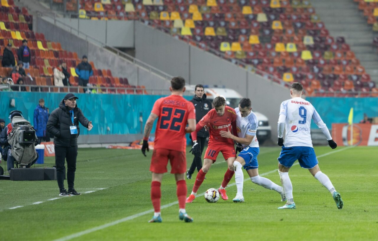 Farul lui Hagi, meci de poveste cu FCSB! Trupa lui Mihai Pintilii a fost umilită în 80 de secunde