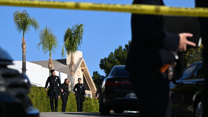 Nou atac armat în California! Trei morți și patru răniți într-o vilă de lux din apropiere de Beverly Hills
