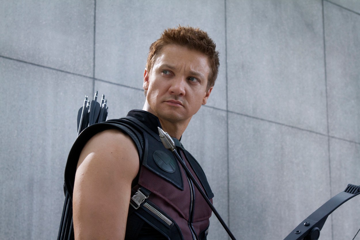 Jeremy Renner, actorul cunoscut din filmele Marvel, s-a accidentat grav. Starul este în stare critică