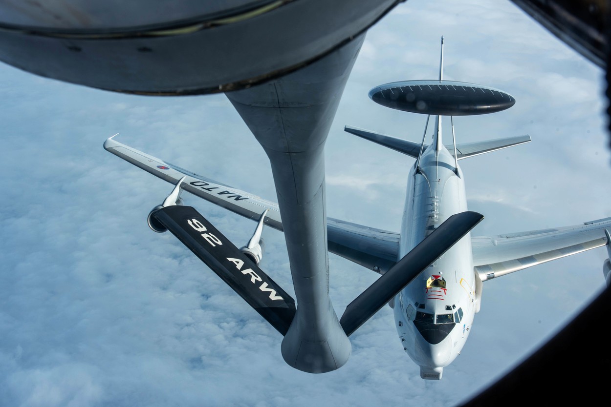NATO va reloca avioane de recunoaştere din Germania în România, pentru a fi mai aproape de războiul din Ucraina