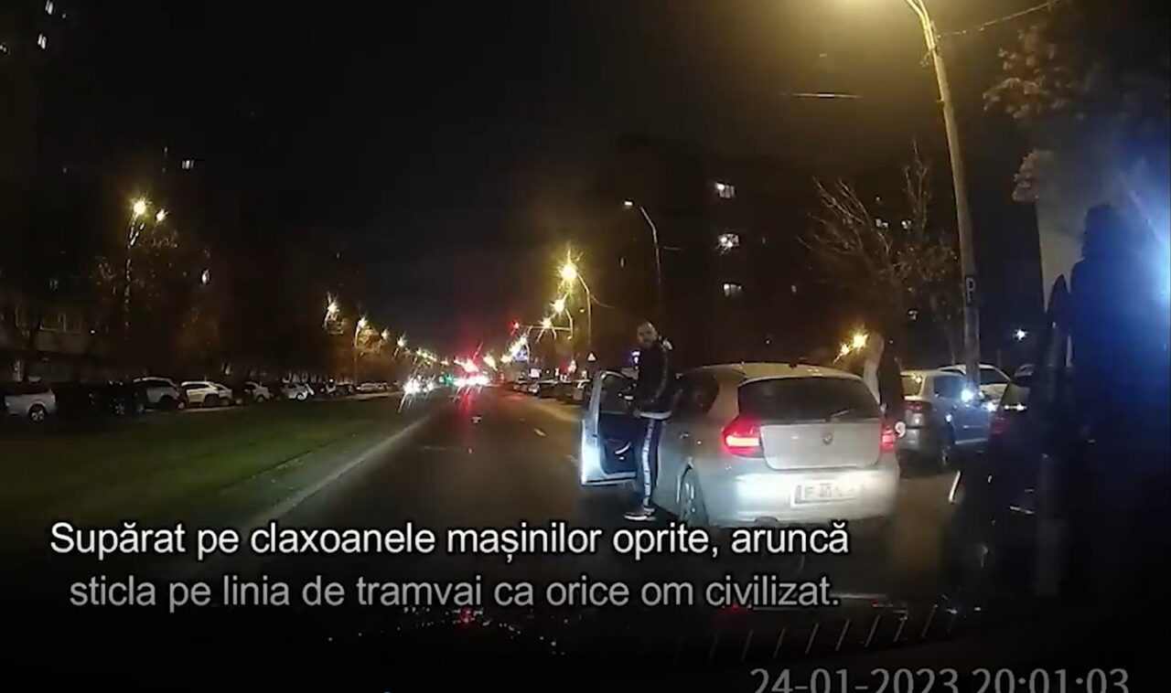 „Bombardierul” cu BMW care a bătut un șofer în trafic a fost reținut / Poliția Capitalei a deschis un dosar penal după ce agresiunea a devenit virală