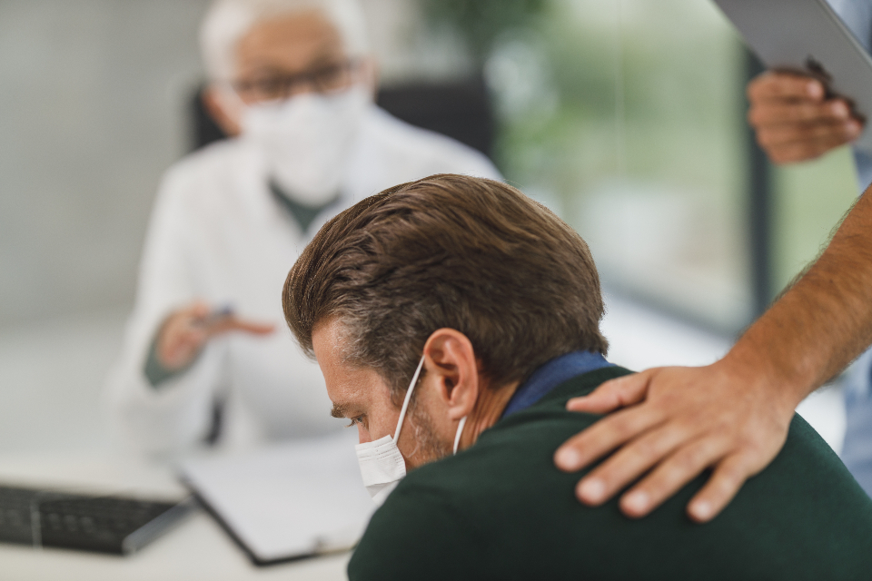 Încă două DECESE provocate de gripa AH1. Una dintre persoane era vaccinată antigripal