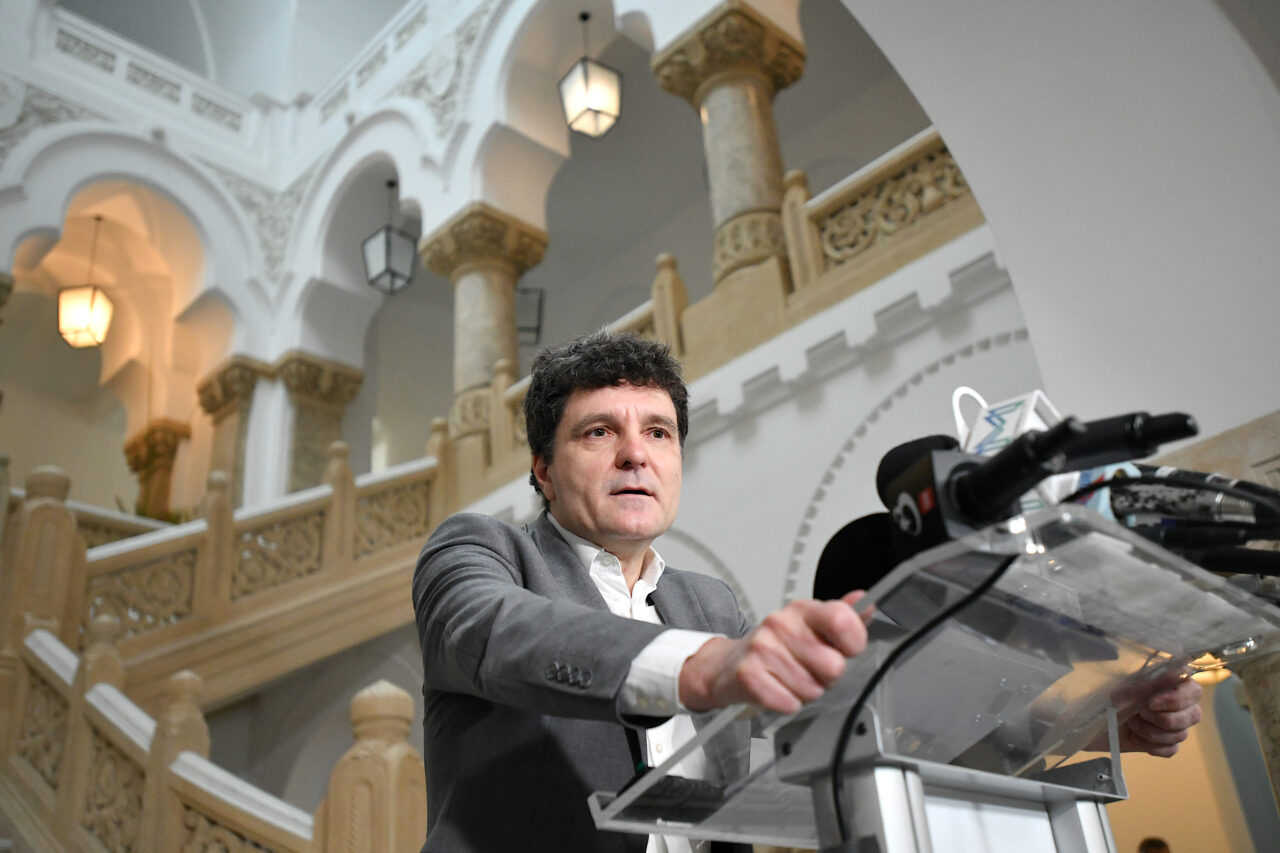 BREAKING NEWS. ANI îl acuză pe Nicușor Dan de incompatibilitate și conflict de interese