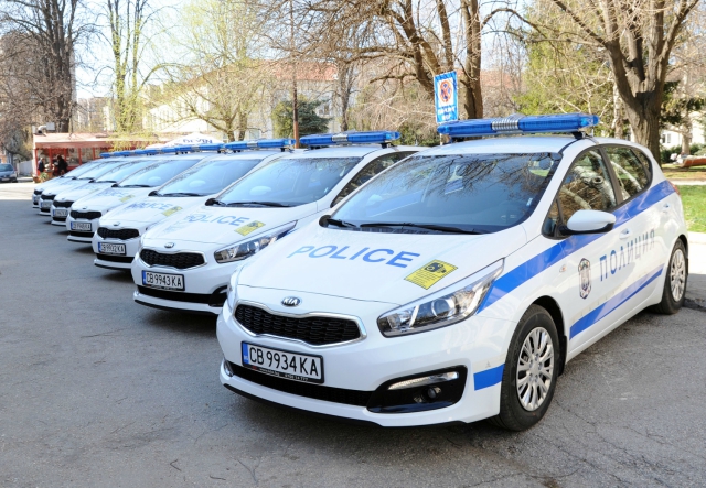 Polițiștii bulgari au găsit 18 migranți morți într-un camion abandonat lângă Sofia