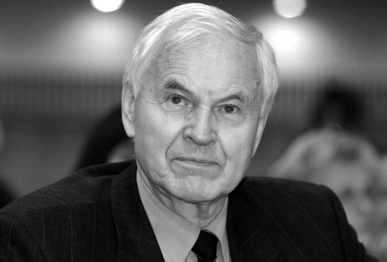 A MURIT ultimul premier comunist al RDG. Hans Modrow, supranumit „Gorbaciovul Germaniei”, avea 95 de ani