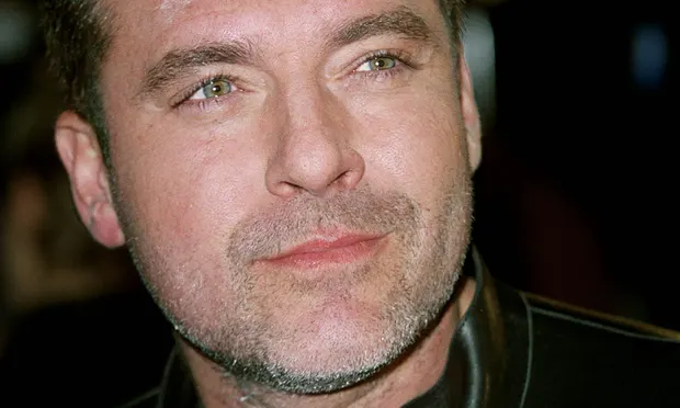 Actorul Tom Sizemore, celebru pentru rolul din „Salvați Soldatul Ryan”, internat în stare CRITICĂ, după ce a suferit un anevrism cerebral