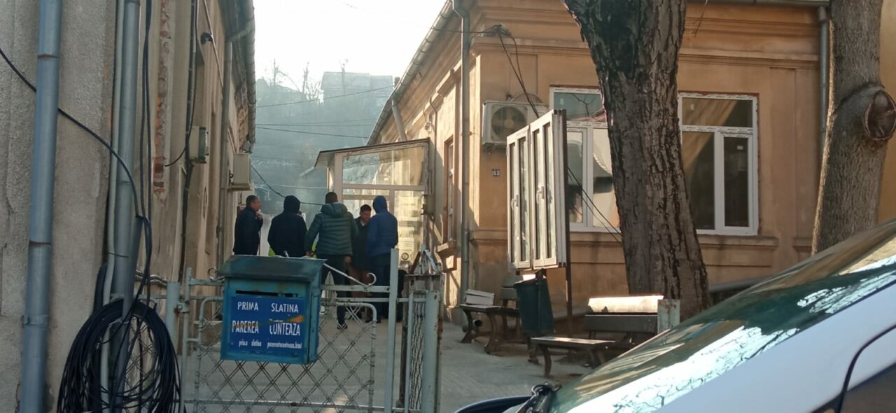 VIDEO | Jaf la Primăria Slatina. Hoții au furat un seif, dar acesta era… gol