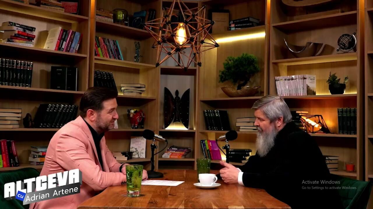 VIDEO | Cât câștigă un CERȘETOR la biserică! Părintele Vasile Ioana: Înainte să dăruim bani, să dăruim cuvinte