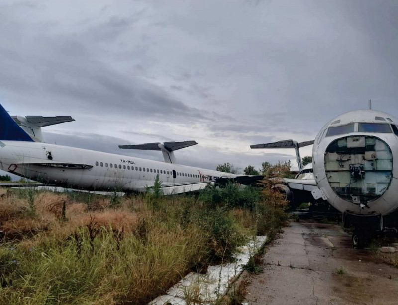 FOTO | ANAF scoate la licitație șapte mari AVIOANE de pasageri. Cu cât se vinde cea mai ieftină aeronavă