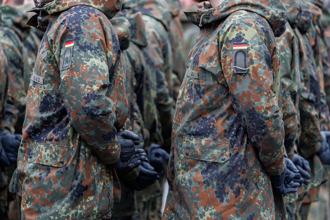 Germania ia în calcul reintroducerea serviciului MILITAR obligatoriu? Noul ministru al Apărării, Boris Pistorius, repune subiectul pe masă