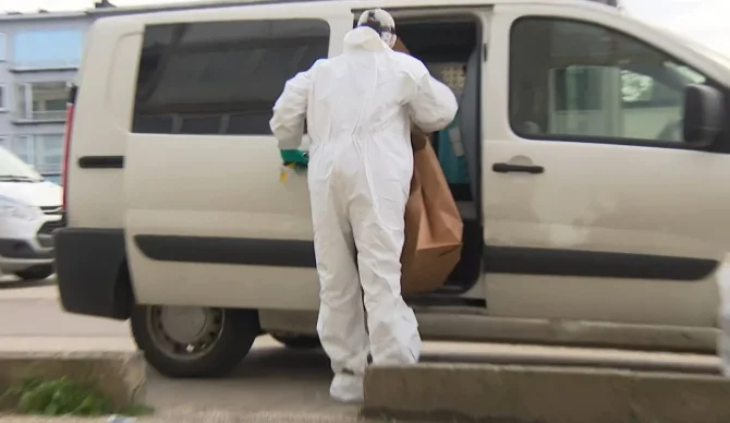 Caz șocant în Belgia! Cadavrul dezmembrat al unei femei, găsit într-o valiză, la subsolul unui bloc. Victima ar putea fi o prostituată româncă