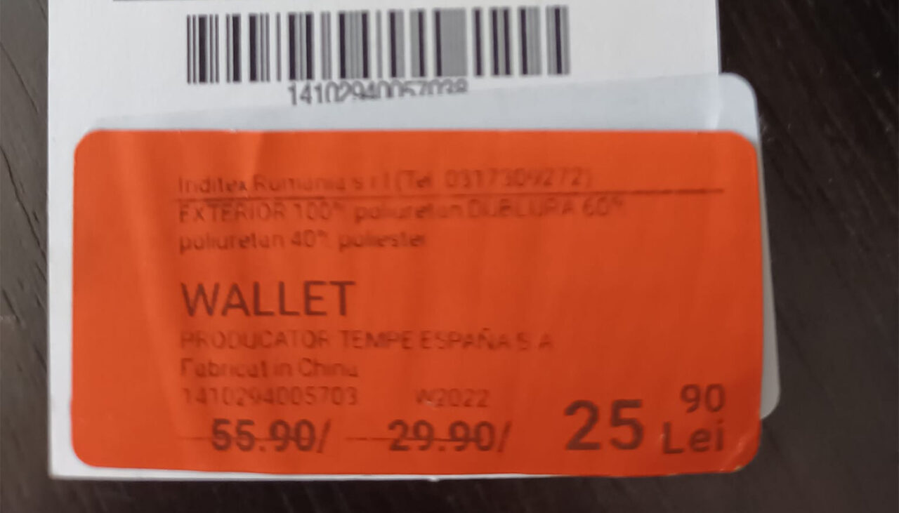 ADEVĂRUL despre reducerile din magazine. Cu câți lei a fost „redus”, de fapt, un portofel cumpărat de o ieșeancă din Pull&Bear