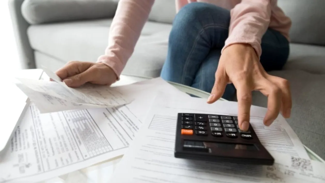 O bancă din România a ȘTERS peste 90.000 de euro din datoria unui client