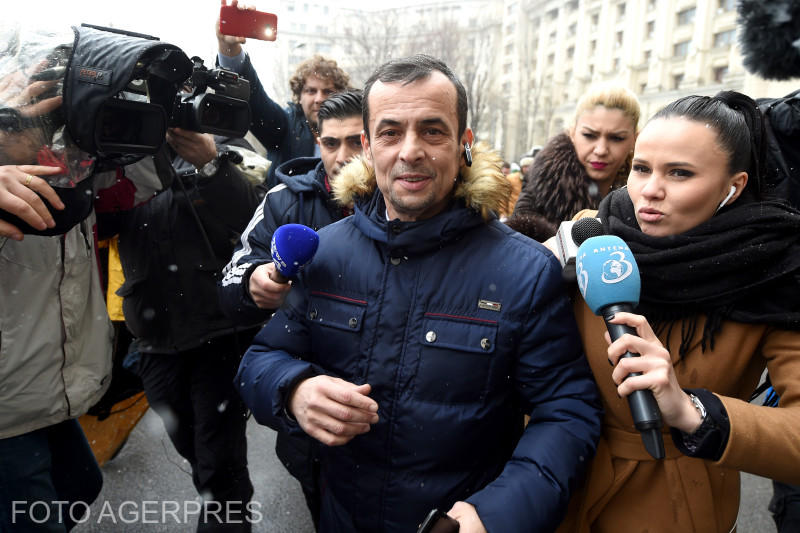 Noi detalii în dosarul lui Mircea Negulescu, cunoscut drept ”Portocală”! Autoritățile au descoperit un depozit ilegal de combustibil într-o pădure de lângă Ploiești