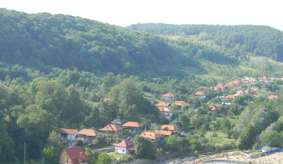 Localitatea din România în care îți poți cumpăra o casă chiar și cu 10.000 de lei! Motivul pentru care proprietățile sunt atât de ieftine