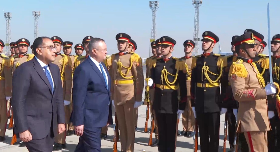 VIDEO | Premierul Nicolae Ciucă, vizită oficială în Egipt: Trebuie să vedem cum ne putem continua rolul esențial pe care țările noastre îl au: România în regiunea Mării Negre, iar Egiptul în Orientul Mijlociu și Africa