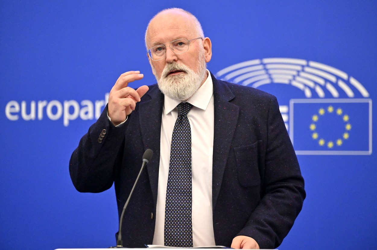ANALIZĂ | Vicepreședintele Comisiei Europene, despre ”Rusia de azi”: ”TOTALITARISMUL a revenit în Europa. Violența declanșată asupra ucrainenilor este comparabilă cu Teroarea Roșie a lui Stalin”