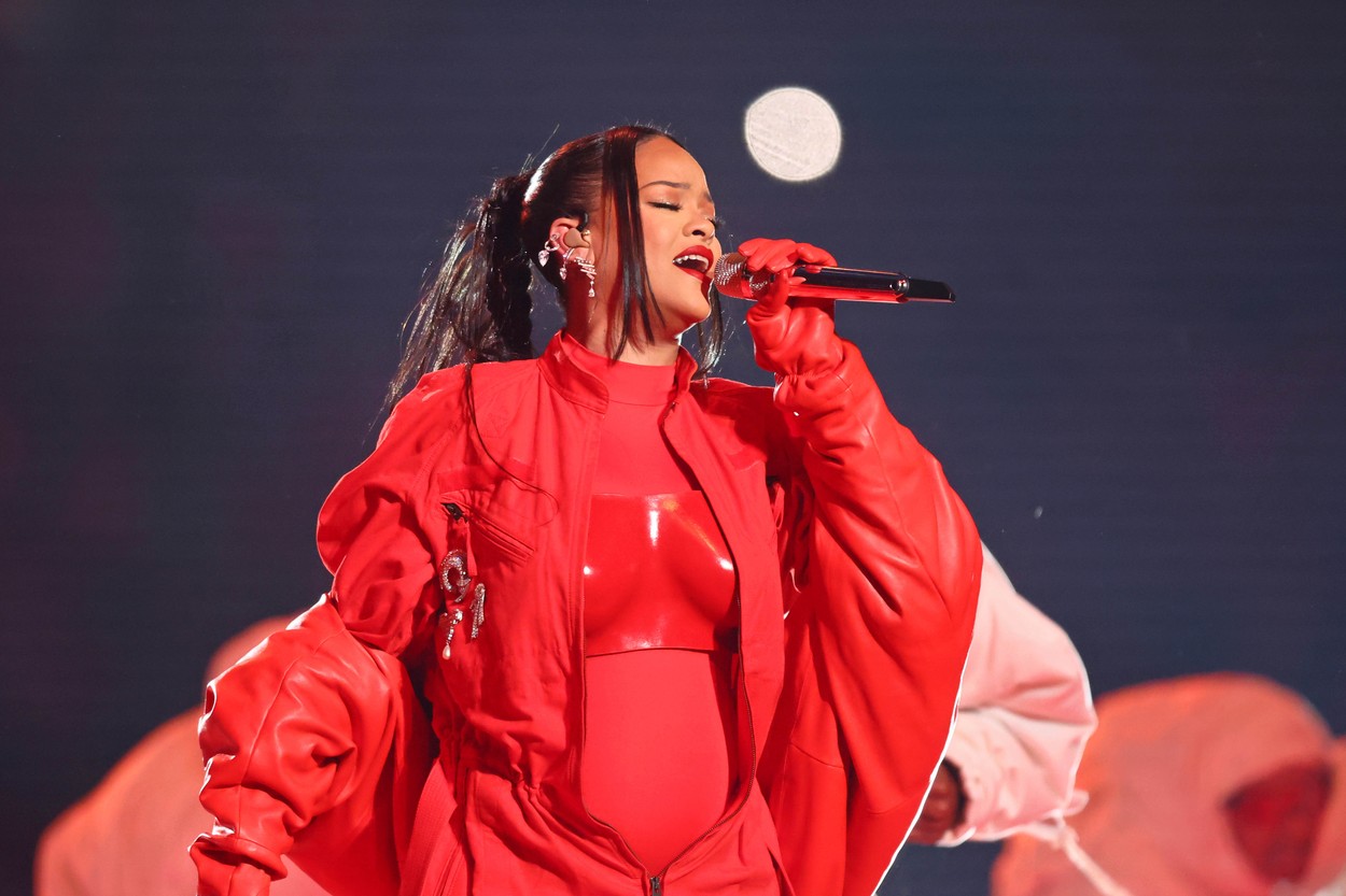 OSCAR 2023: Rihanna va interpreta o melodie de pe coloana sonoră a filmului „Black Panther”