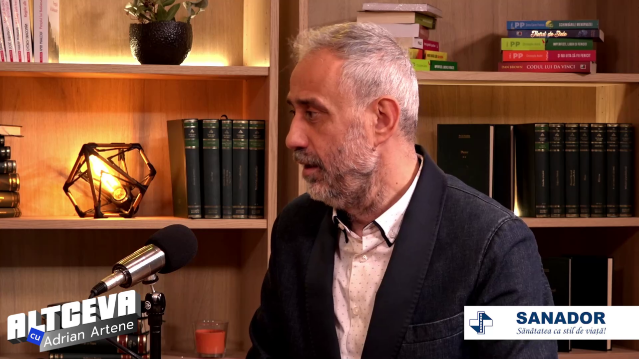 VIDEO | Toma Enache, invitat la podcastul ALTCEVA cu Adrian Artene, despre problemele cinematografiei românești: „Noi nu avem public de cinema, așa cum în România nu se mai citește”