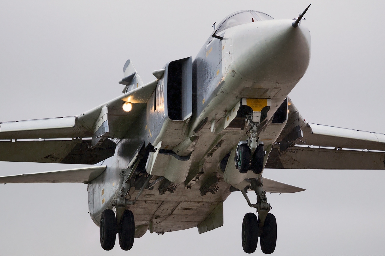 RĂZBOI ÎN UCRAINA. Bombardier rusesc Su-24M, doborât deasupra Bakhmutului