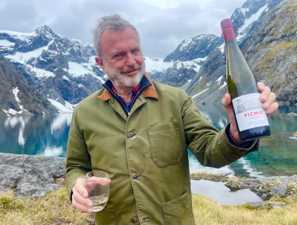 Actorul Sam Neill, celebru pentru rolul „Alan Grant” din Jurassic Park, diagnosticat cu CANCER