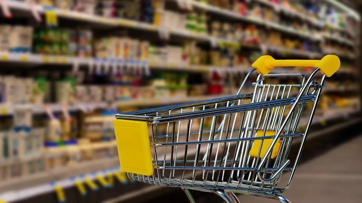 Rata inflației a crescut la 15,5%. Cu cât s-au SCUMPIT alimentele