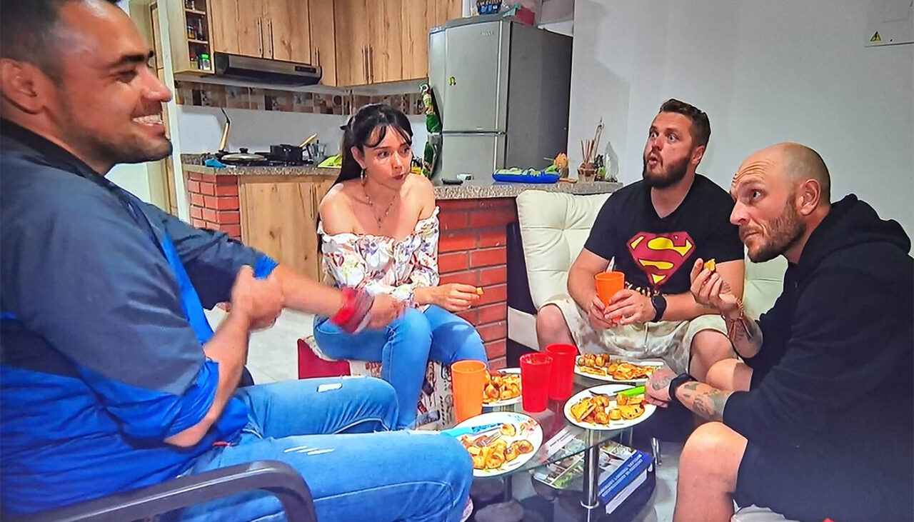 Bordea și Cortea au crezut că n-aud bine! Ce meserie le-a zis că are acest COLUMBIAN, care le-a oferit cazare la America Express de la Antena 1