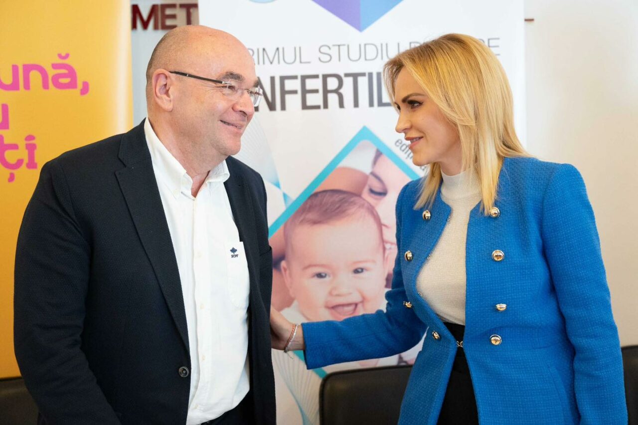 Gabriela Firea: Peste 5.000 de DOSARE au fost înregistrate în Programul naţional de creşterea a natalităţii