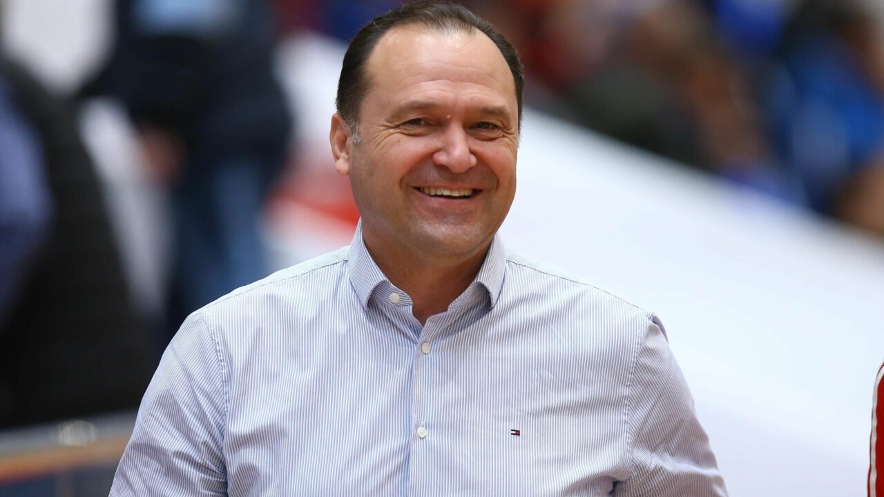 Reacția președintelui Federației Române de Handbal, după mesajul obscen afișat de soția lui Alin Șania: „Eu l-am dat jos!”