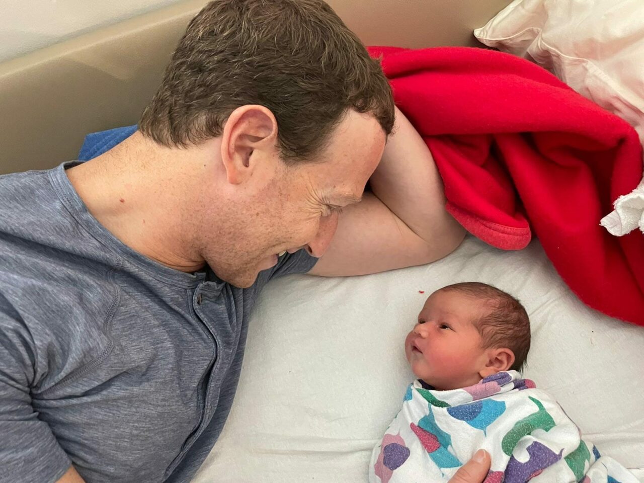 Mark Zuckerberg a devenit tată pentru a treia oară. Ce nume frumos au ales pentru micuță!