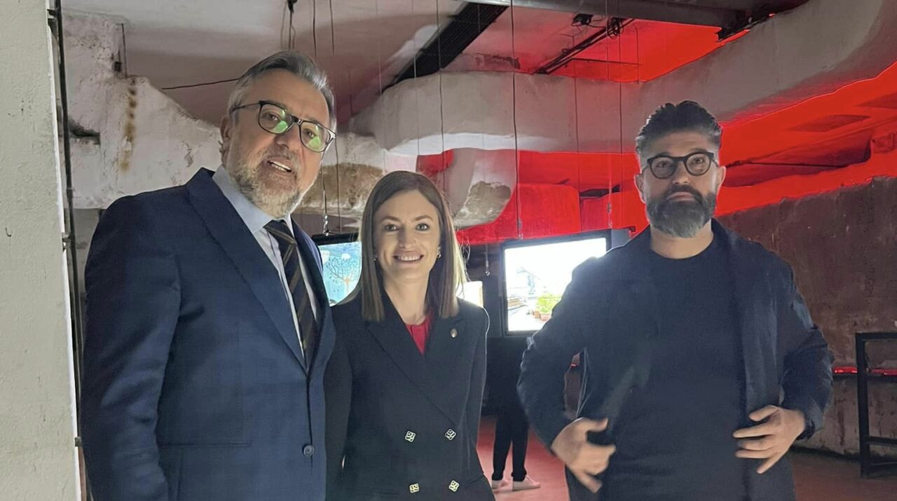 FOTO | Ministrul Culturii dezvăluie fața NEVĂZUTĂ a Casei Poporului