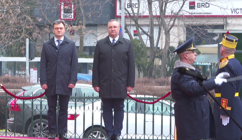 VIDEO | Dorin Recean a ajuns la Bucureşti. Premierul Republicii Moldova a fost primit de Nicolae Ciucă
