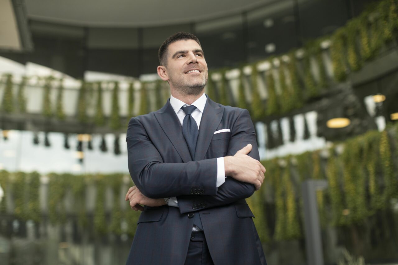 Dragoş Bucurenci, Philip Morris: ”Fabrica din Otopeni este a doua la nivel european din punct de vedere al producţiei de consumabile pentru IQOS”