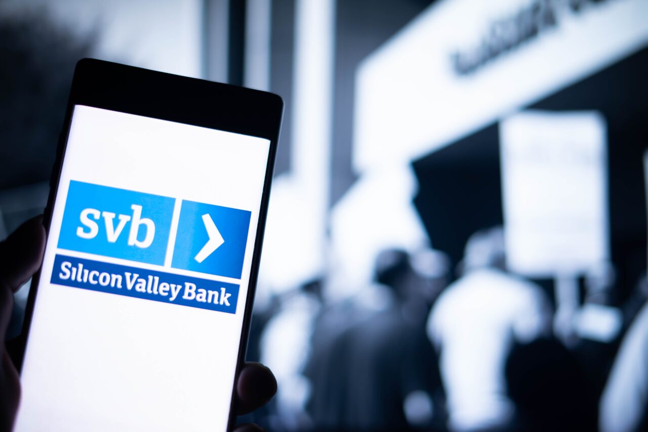EXCLUSIV | Ce a generat criza bancară din SUA și care este impactul falimentului Silicon Valley Bank asupra românilor. Explicațiile specialiștilor