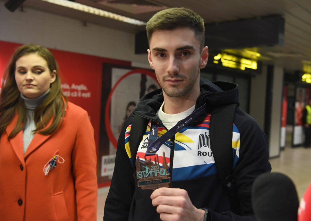 Gabriel Bitan, BRONZ la Campionatele Europene indoor! „Era un obiectiv cât se poate de realist”