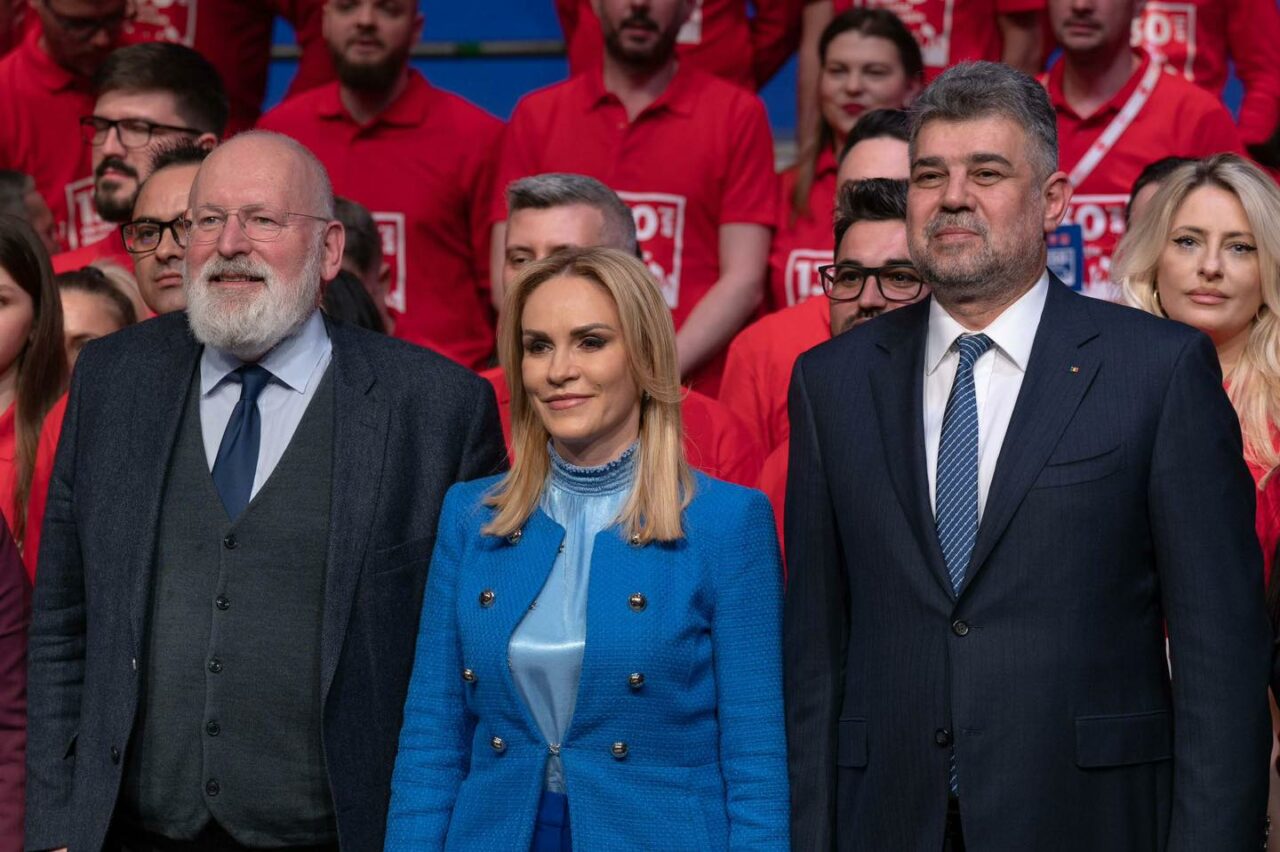 Gabriela Firea salută prezența lui Frans Timmermans în România: ”I-am mulțumit pentru susținerea pentru egalitatea de șanse între femei și bărbați”