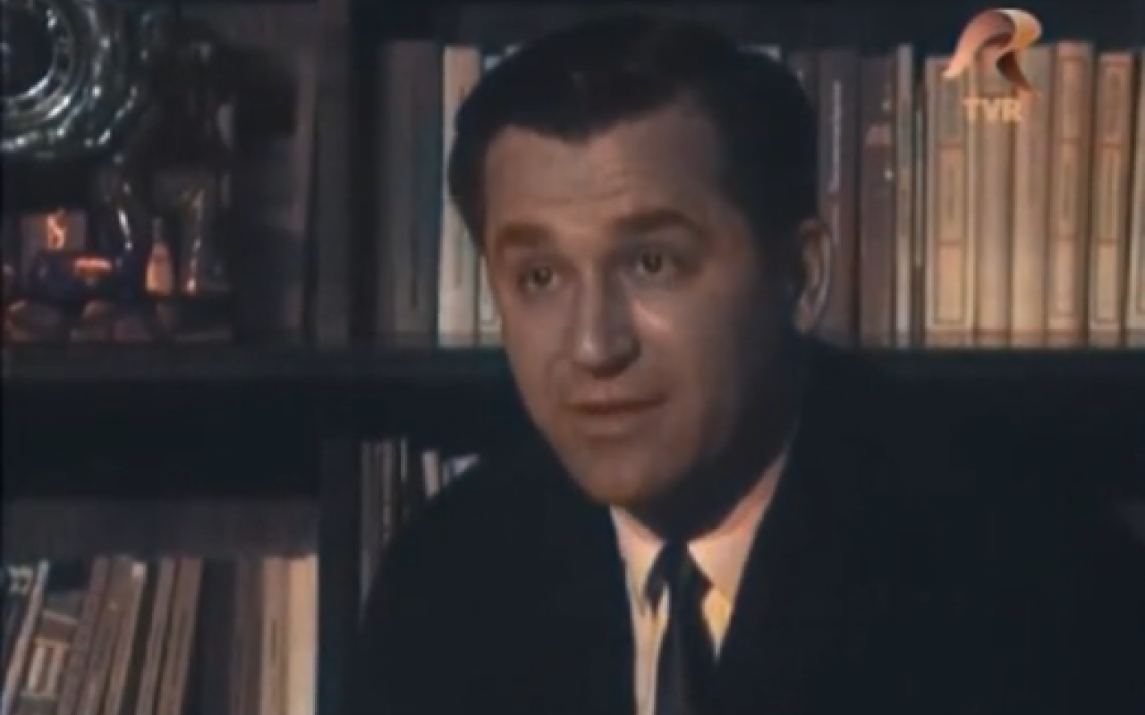 Imagini rare cu Ion Iliescu de pe vremea când era șeful UTC