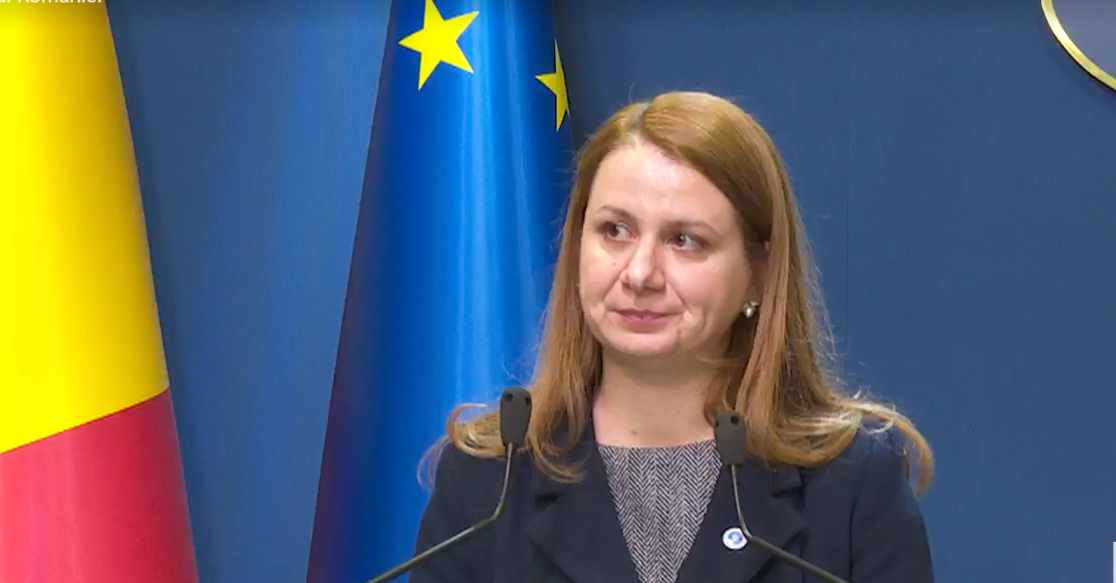 Ministrul Educației, Ligia Deca, anunță sancțiuni consistente pentru cei care vor să cumpere sau să vândă lucrări de diplomă