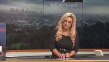 VIDEO | O prezentatoare meteo leșină în direct, sub ochii îngroziți ai colegilor de platou