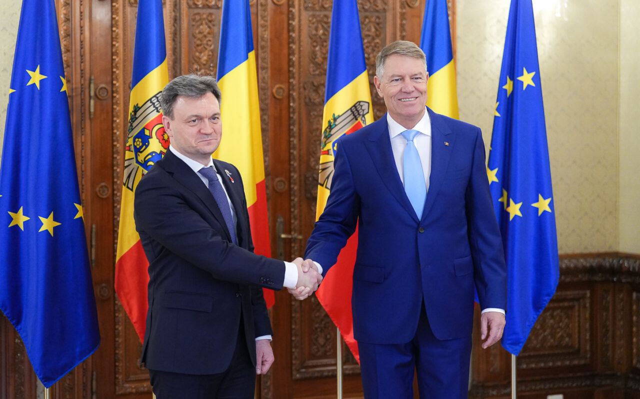Premierul Republicii Moldova, DORIN RECEAN, a fost primit la Cotroceni de Klaus Iohannis. Președintele a reiterat sprijinul României în gestionarea provocărilor de securitate